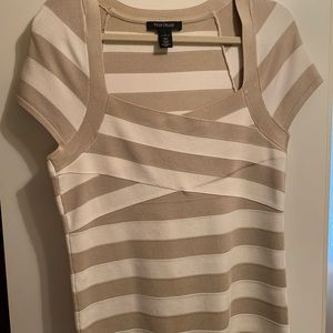 WHBM - Large beige & white Top